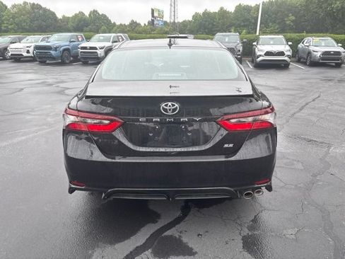 Used 2023 Toyota Camry SE FWD image 8