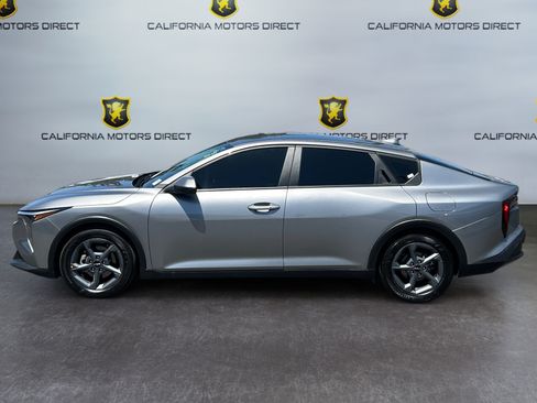 Used 2025 Kia K4 EX FWD image 2