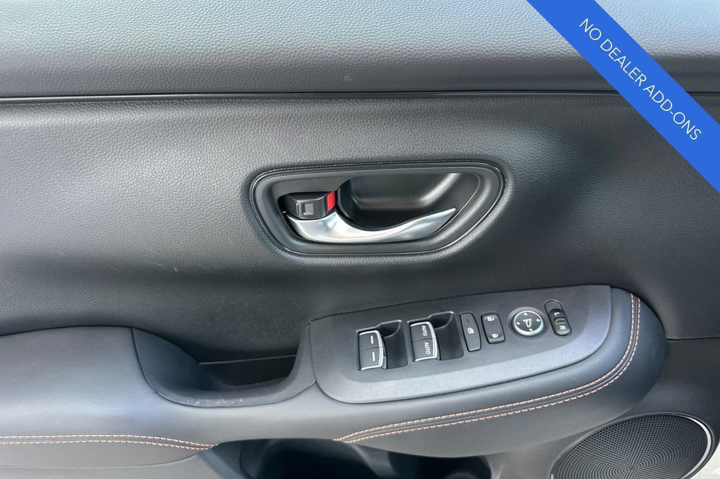 Certified 2027 Honda HR-V Sport image 11