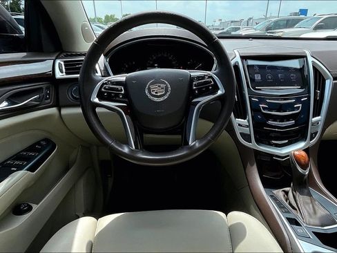 Used 2015 Cadillac SRX Luxury AWD/4WD image 6