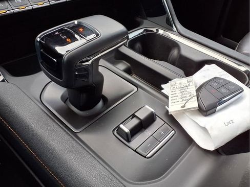 Certified 2024 GMC Sierra 1500 AT4 w/ Technology Package image 11