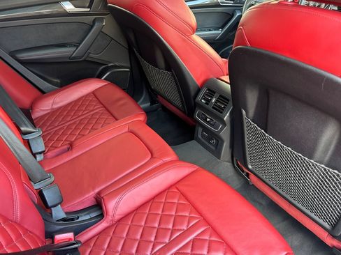 Used 2022 Audi SQ5 Premium Plus AWD/4WD image 32
