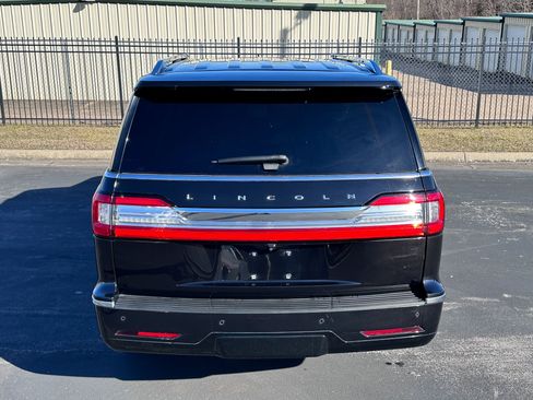 Used 2020 Lincoln Navigator L Reserve w/ Equipment Group 208A Reserve image 4