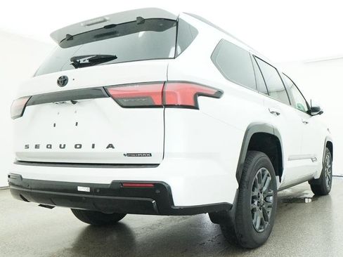 New 2026 Toyota Sequoia Platinum AWD/4WD image 21