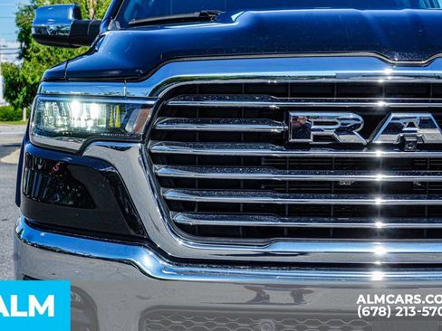 Used 2025 RAM 1500 Laramie AWD/4WD image 12