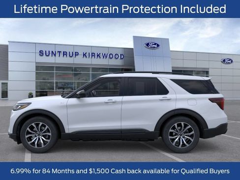 New 2026 Ford Explorer ST-Line AWD/4WD image 3