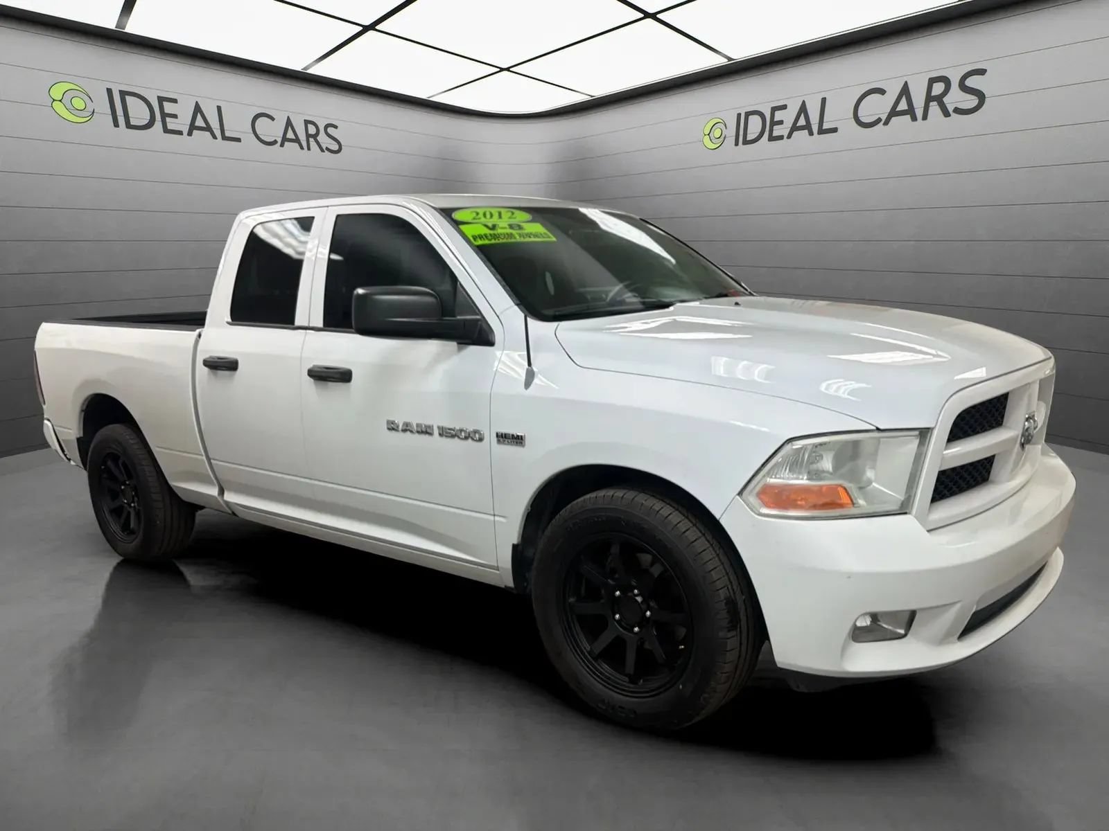 Used 2012 RAM 1500 Express RWD image 3