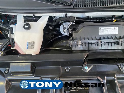 Used 2023 GMC Savana 2500 w/ Driver Convenience Package image 10