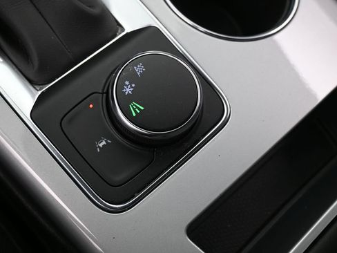 Used 2024 Chevrolet Blazer LT image 26