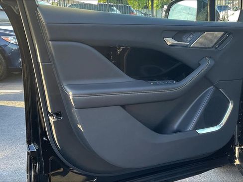 New 2024 Jaguar I-PACE R-Dynamic HSE image 24