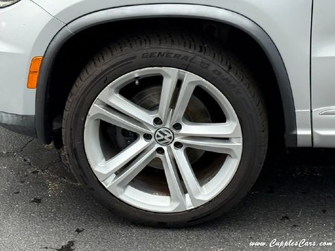 Used 2014 Volkswagen Tiguan R-Line AWD/4WD image 46