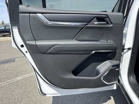 New 2026 GMC Acadia Elevation FWD image 23