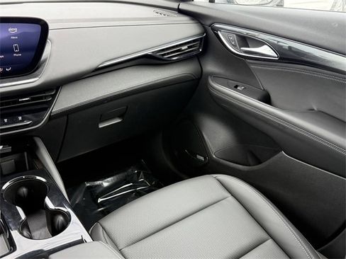 Used 2024 Buick Envision Preferred image 13