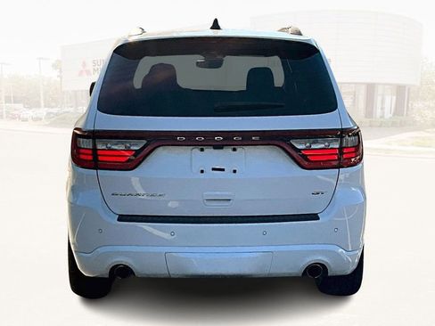 Used 2023 Dodge Durango GT image 5