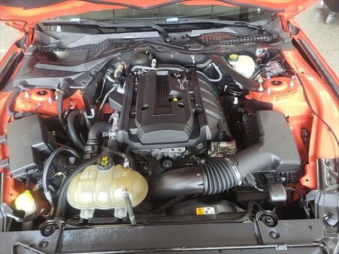 Used 2016 Ford Mustang Premium RWD image 23