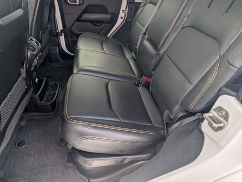 Used 2024 Jeep Wrangler Unlimited Sahara w/ Technology Group image 12