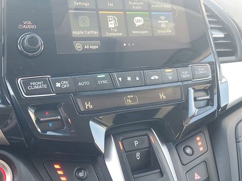 Used 2023 Honda Odyssey EX-L image 24