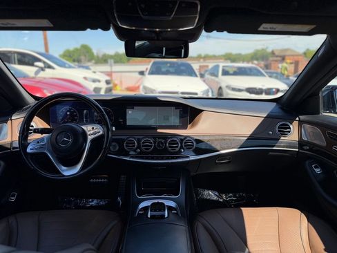 Used 2018 Mercedes-Benz S 560 4MATIC Sedan image 23