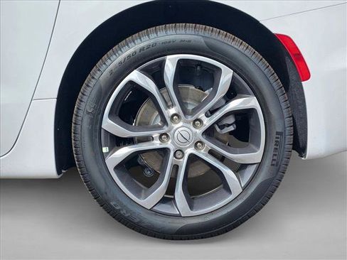 New 2026 Chrysler Pacifica Pinnacle FWD image 11