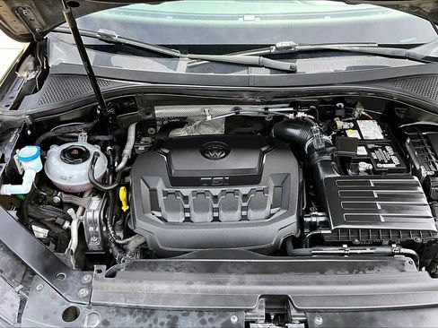 Used 2018 Volkswagen Tiguan S FWD image 30