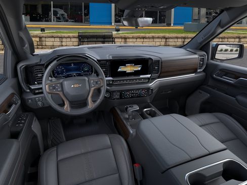 New 2026 Chevrolet Silverado 1500 High Country w/ Technology Package AWD/4WD image 39