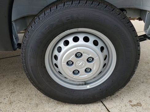 Used 2025 RAM ProMaster 1500 w/ Premium Convenience Group image 5