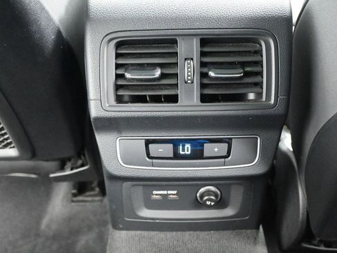 Used 2023 Audi Q5 2.0T Premium w/ Convenience Package image 24