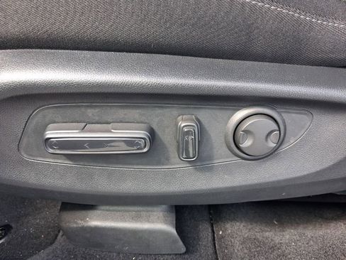 Used 2024 Honda CR-V EX image 18