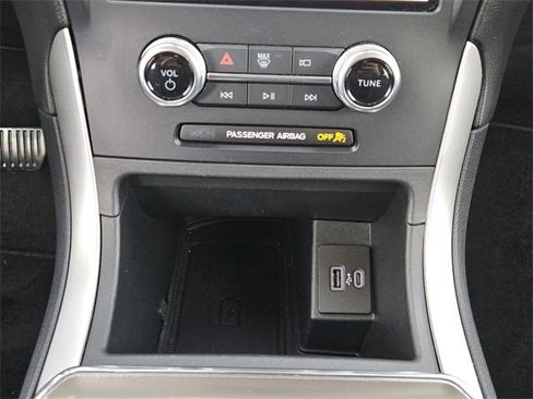 Certified 2024 Ford Edge SEL w/ Sport Appearance Package image 14