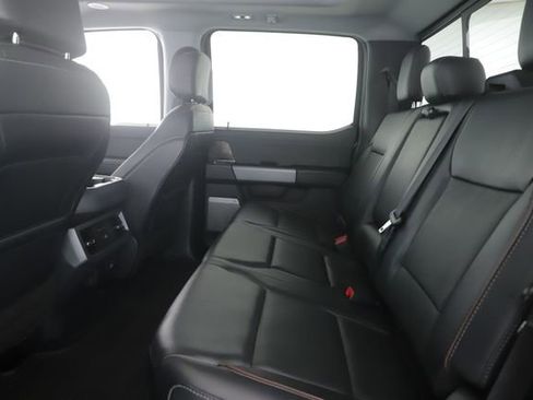 Used 2023 Ford F250 Lariat w/ Lariat Ultimate Package AWD/4WD image 32