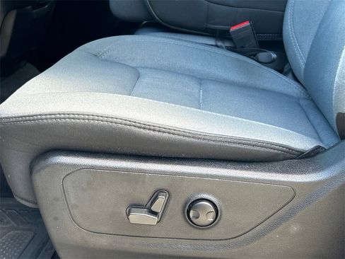 Used 2022 RAM 1500 Big Horn image 10