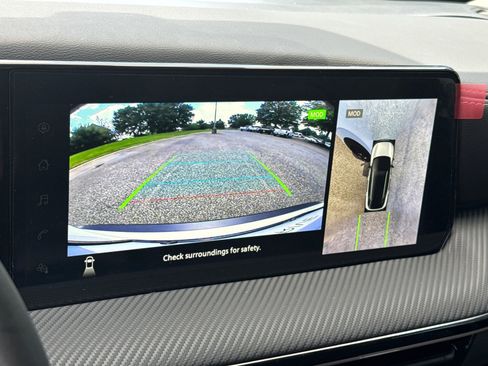 New 2025 Nissan Kicks SR w/ Illumination Package image 29