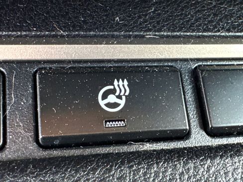 Used 2015 Lexus ES 350 w/ Luxury Package image 29