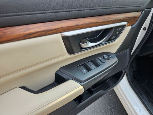 Used 2020 Honda CR-V EX-L image 20