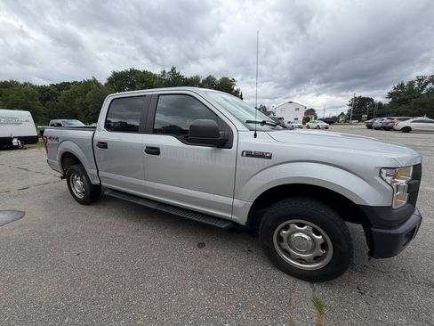 Used 2016 Ford F150 XL w/ Equipment Group 101A Mid AWD/4WD image 9