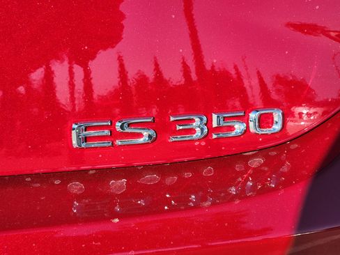 New 2025 Lexus ES 350 w/ Premium Package image 8