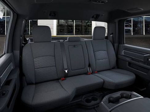 New 2026 RAM 2500 Big Horn AWD/4WD image 15