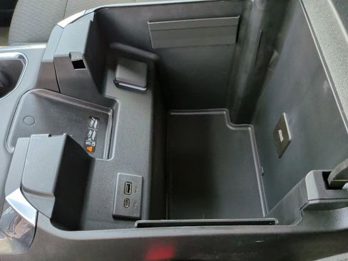 New 2026 GMC Sierra 1500 Elevation w/ Preferred Package image 32