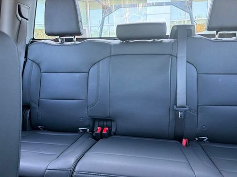 Used 2025 Chevrolet Silverado 1500 W/T w/ Trailering Package RWD image 15