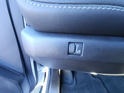 New 2025 Chevrolet Colorado LT image 21