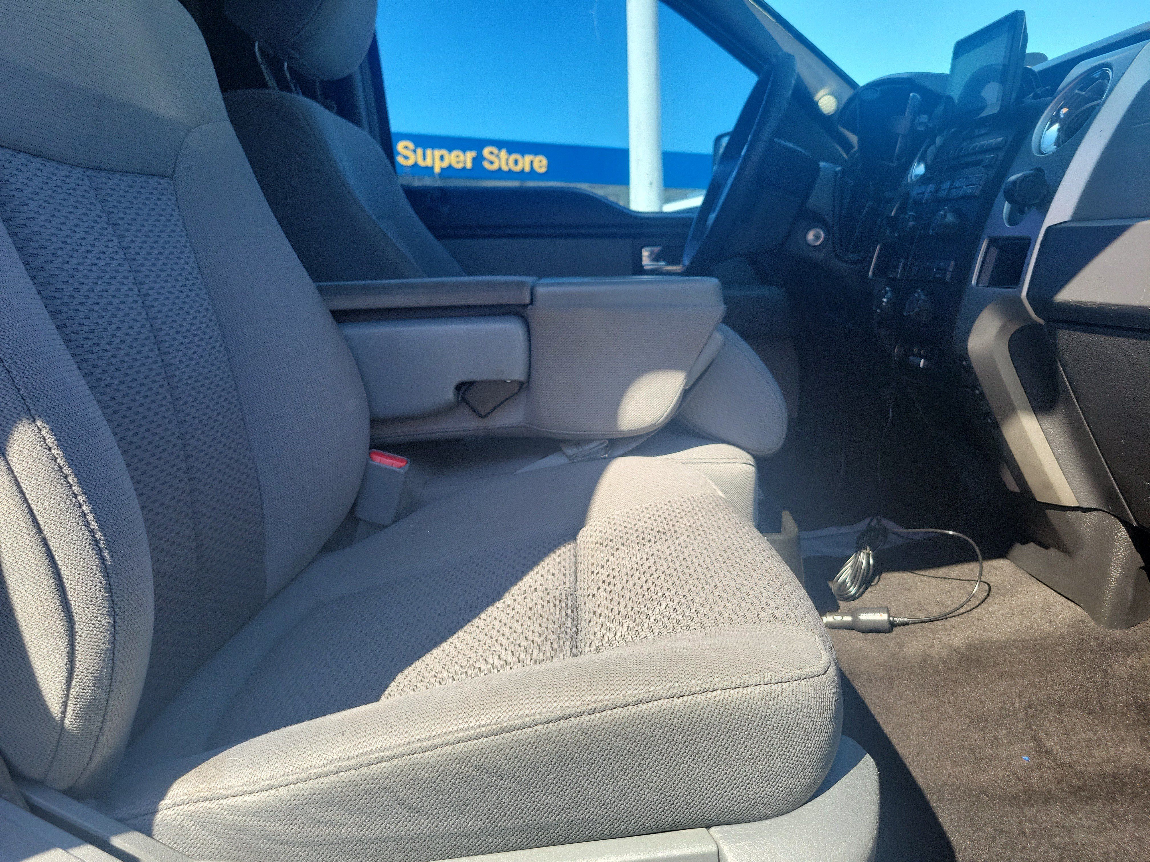 Used 2013 Ford F150 XLT w/ Trailer Tow Pkg RWD image 19