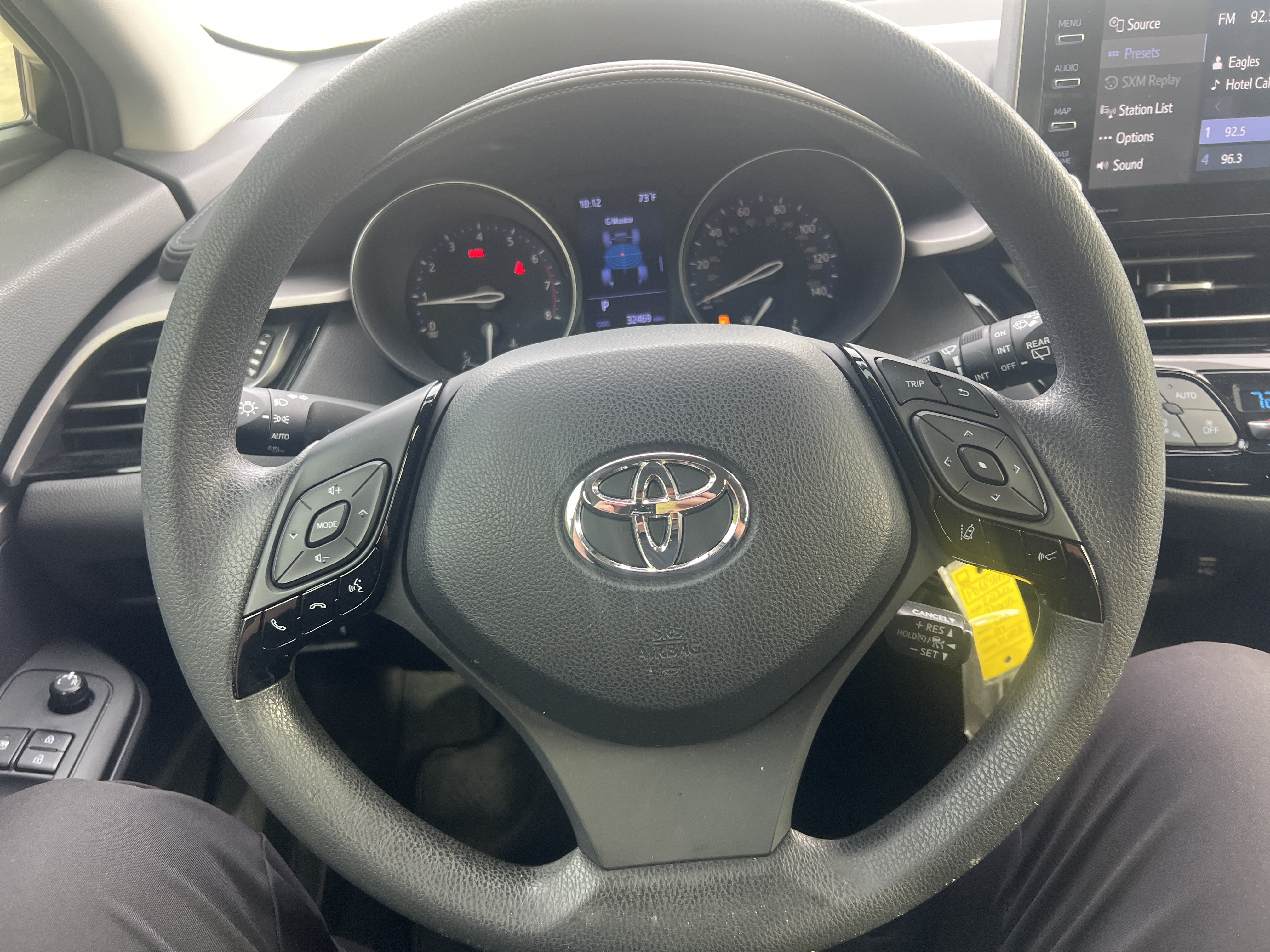 Used 2020 Toyota C-HR LE FWD image 14