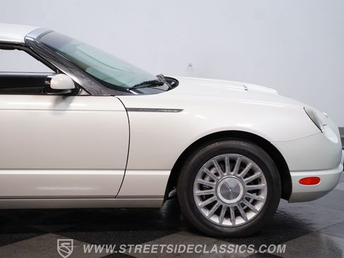 Used 2005 Ford Thunderbird 50th Anniversary RWD image 25