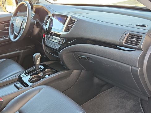 Used 2019 Honda Ridgeline RTL-E image 27
