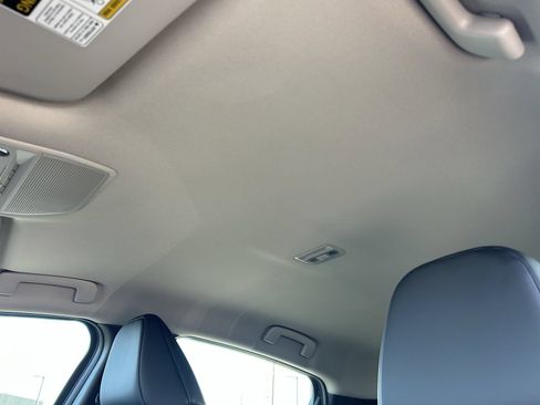 New 2026 Nissan Leaf SV+ w/ Floor Mat Package (SV+) FWD image 33