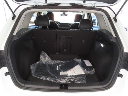 Certified 2026 Volkswagen Taos SE FWD image 23