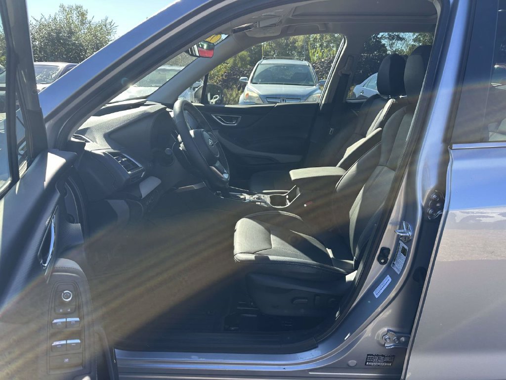 Certified 2023 Subaru Forester Limited AWD/4WD image 15