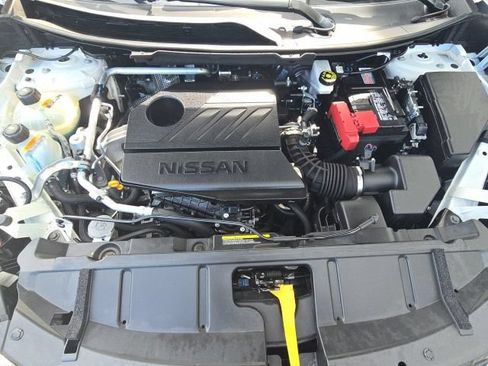 Used 2023 Nissan Rogue SV AWD/4WD image 25