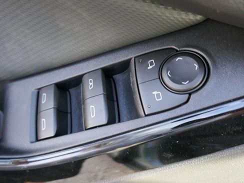 New 2026 Chevrolet Equinox LT w/ Midnight Edition image 14