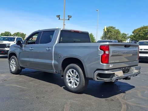 Used 2023 Chevrolet Silverado 1500 LTZ AWD/4WD image 5